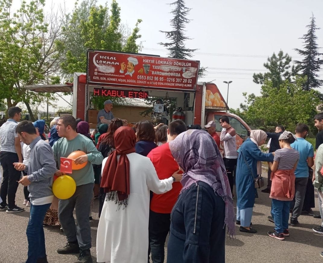 Tuzla Hayır Lokmacısı